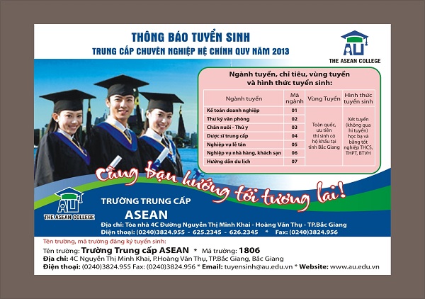 In tờ rơi tuyển sinh đại học và cao đẳng trung cấp chuyên nghiệp